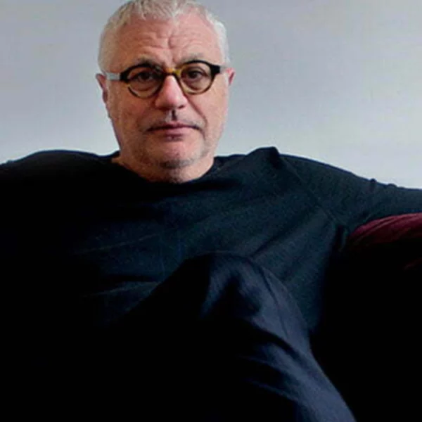 Portrait de Philippe Lefevre, avocat en droit de l’entreprise et mandataire sportif, inscrit au Barreau de Lille, fondateur et dirigeant du cabinet avocats 25RueGounod à Lille